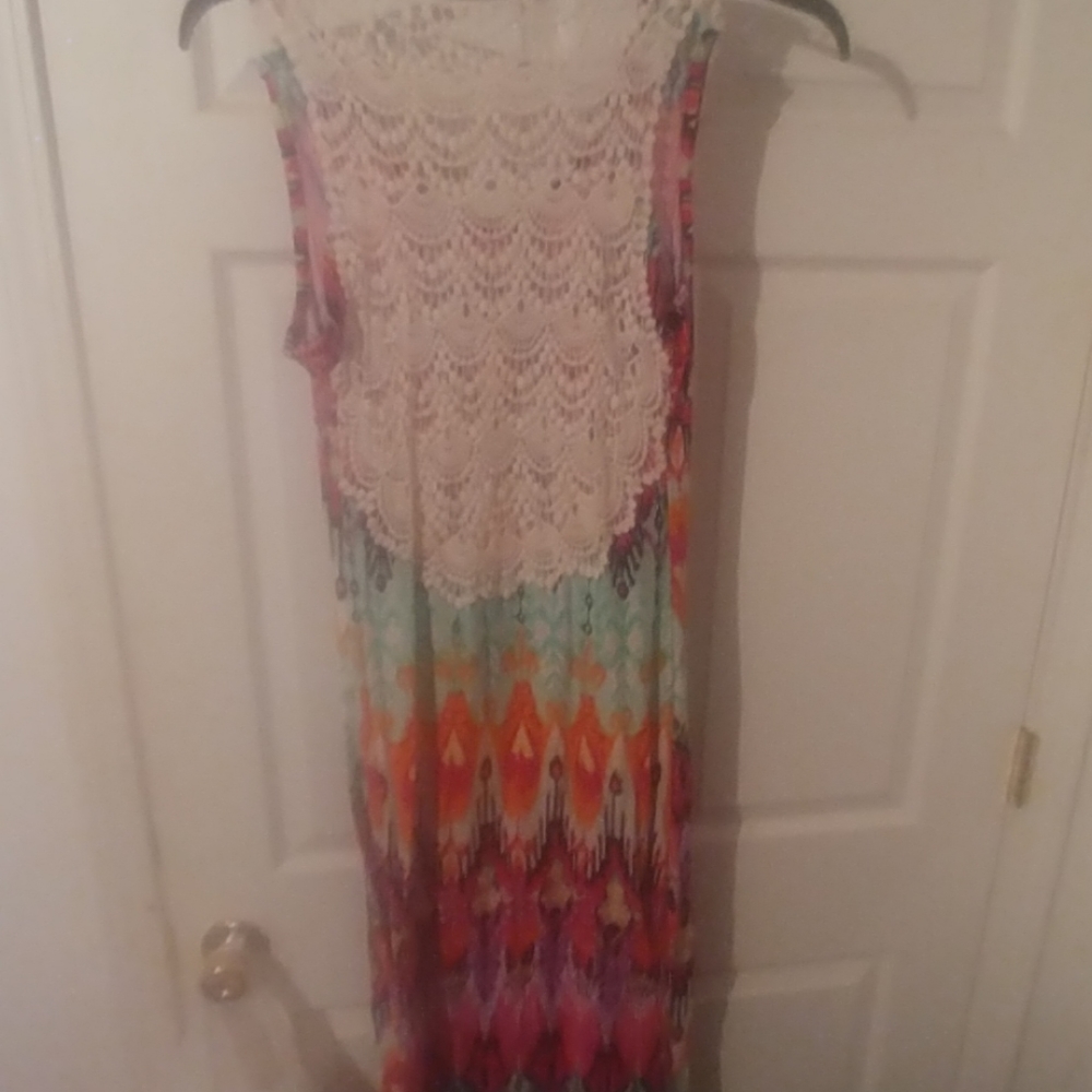 Dress - Picture 2 of 2